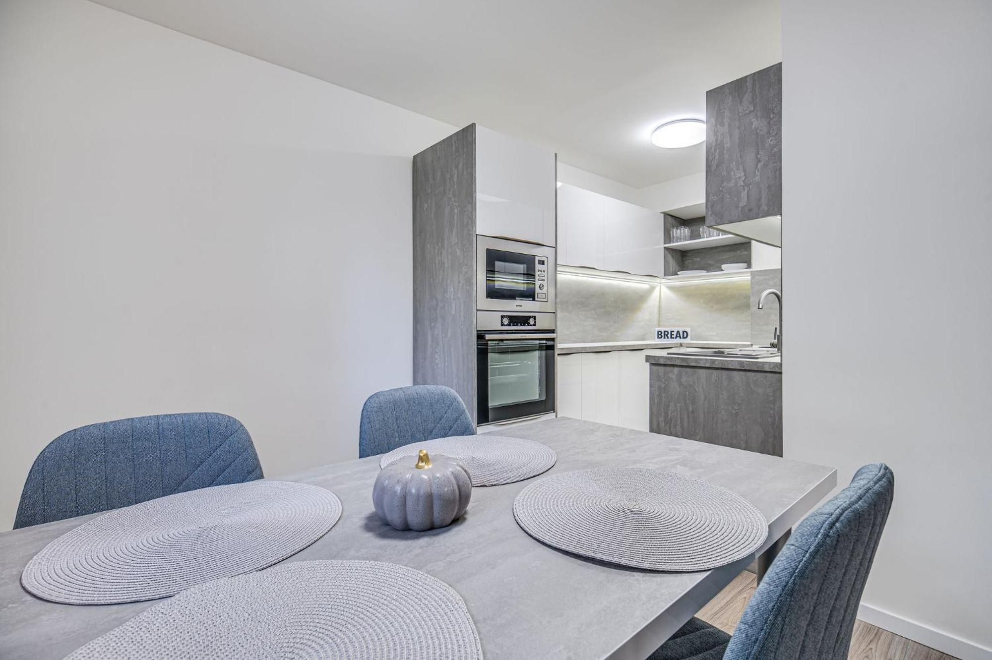 Nitra Castle Suite - Modern Elegance & Serenity Dış mekan fotoğraf